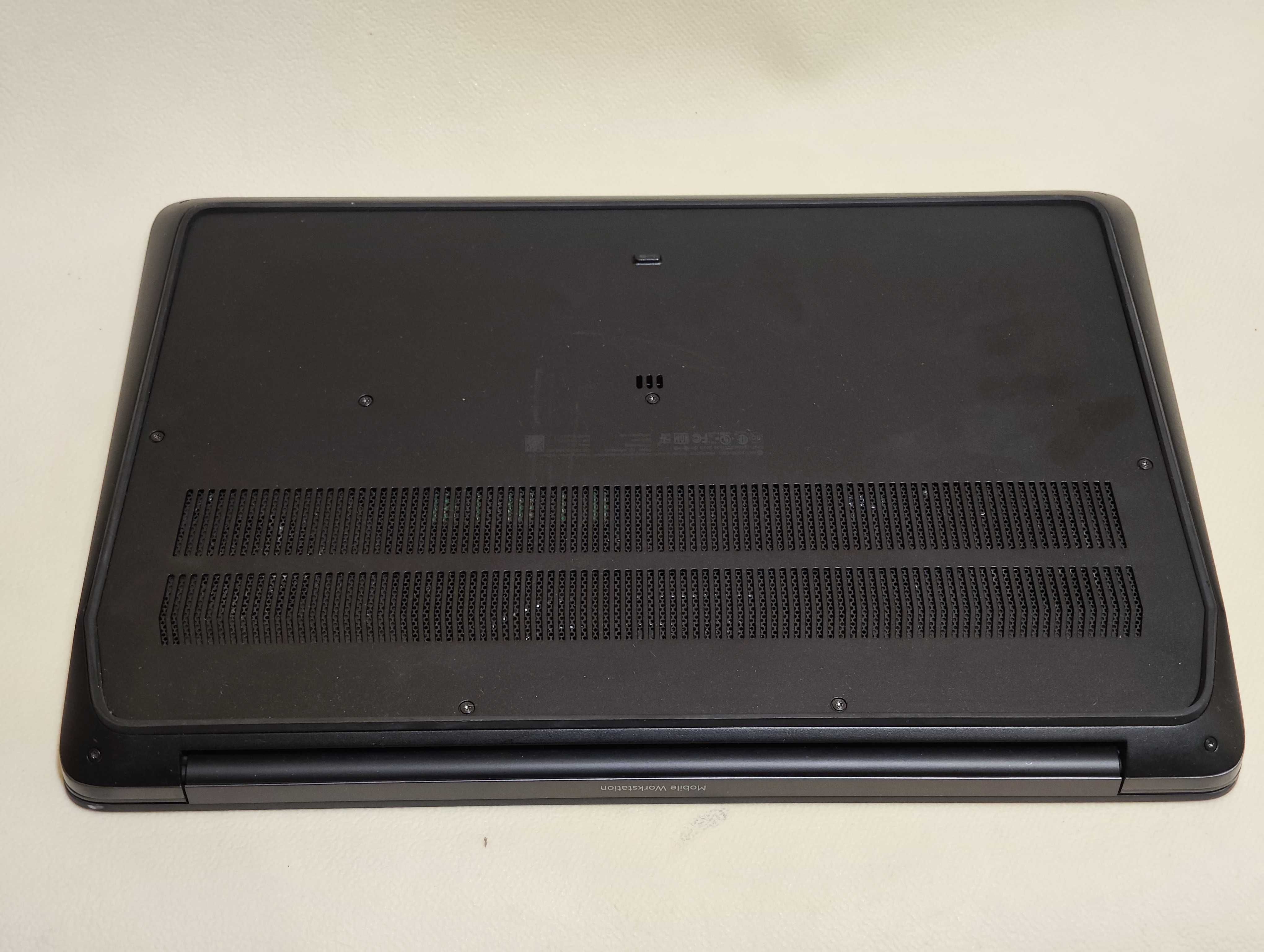 Ноутбук HP ZBook 17 G3 Core i5-6700HQ/16Gb/SSD/NVIDIA M1000M