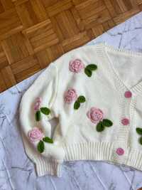 Nowy viralowy sweterek w róże kardigan haft 3d m 38 rozpinany
