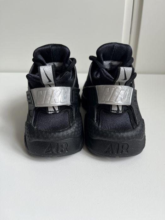 Sneakersy Nike Air Huarache buty sportowe męskie