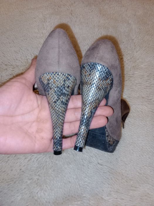 Botins camurça tam. 36