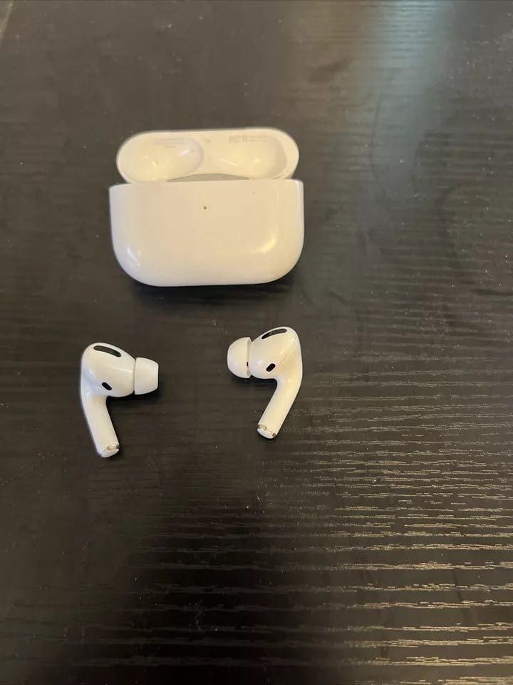 AirPods Pro на гарантии