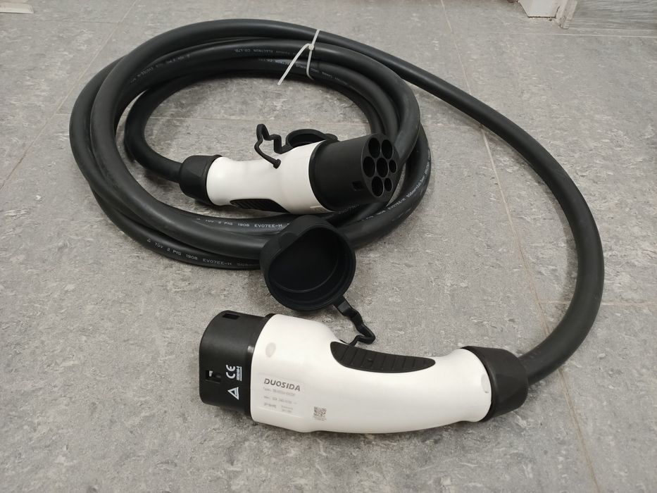 Kabel ładowarka EV do samochodu elektrycznego Typ 2  5 m 3 fazy 22KW