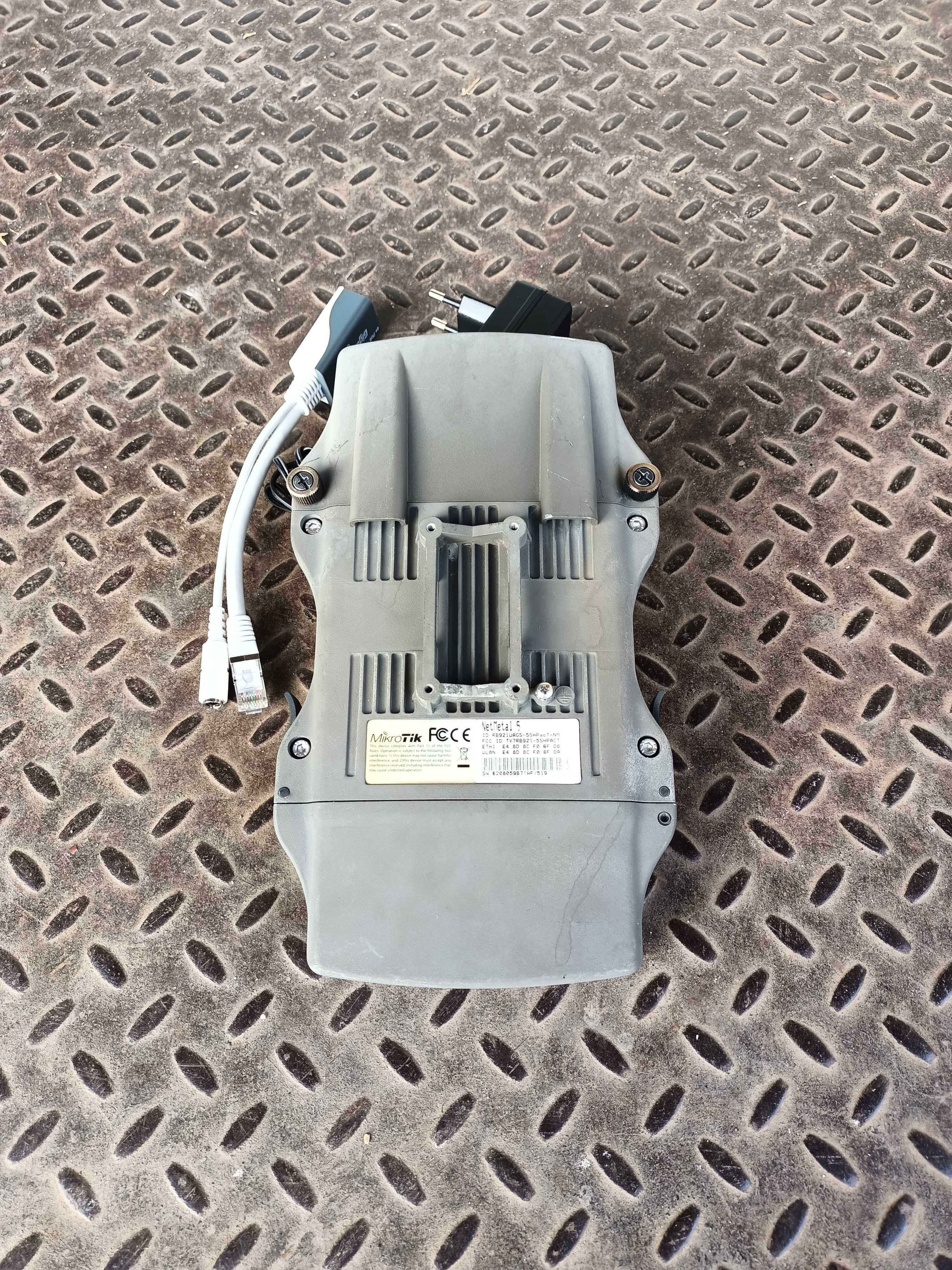 Точка доступа MikroTik NetMetal 5 (RB921UAGS-5SHPacT-NM) AC gb доступу