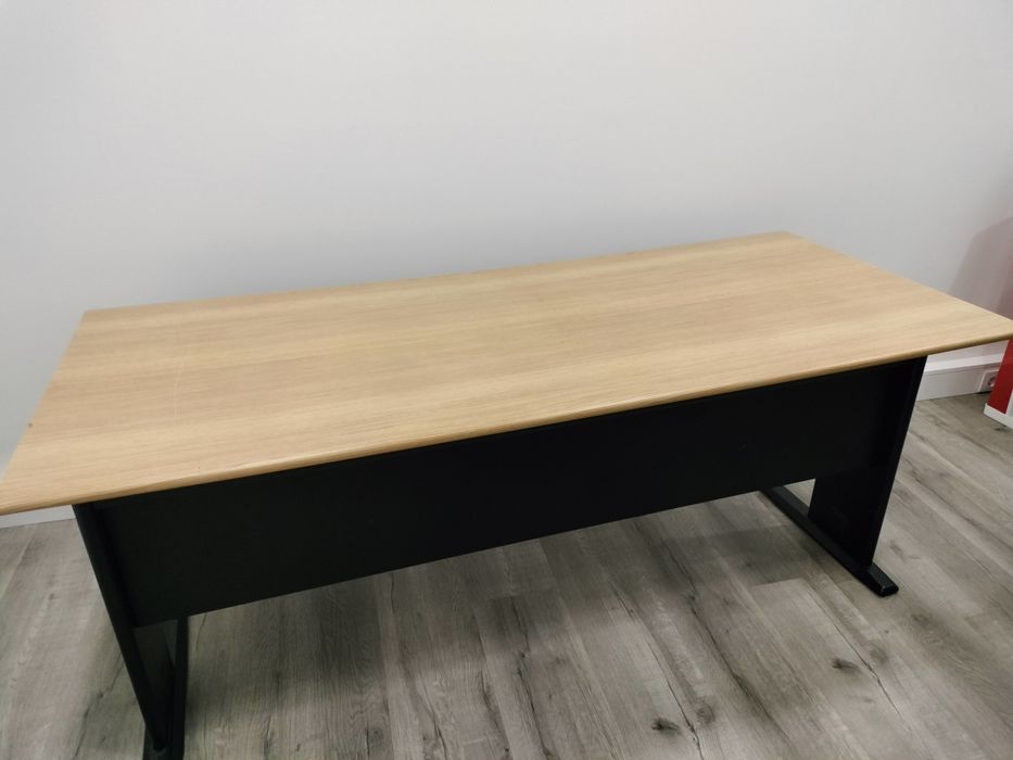 Secretária escritório