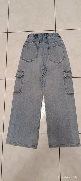 Джинси для дівчинки.