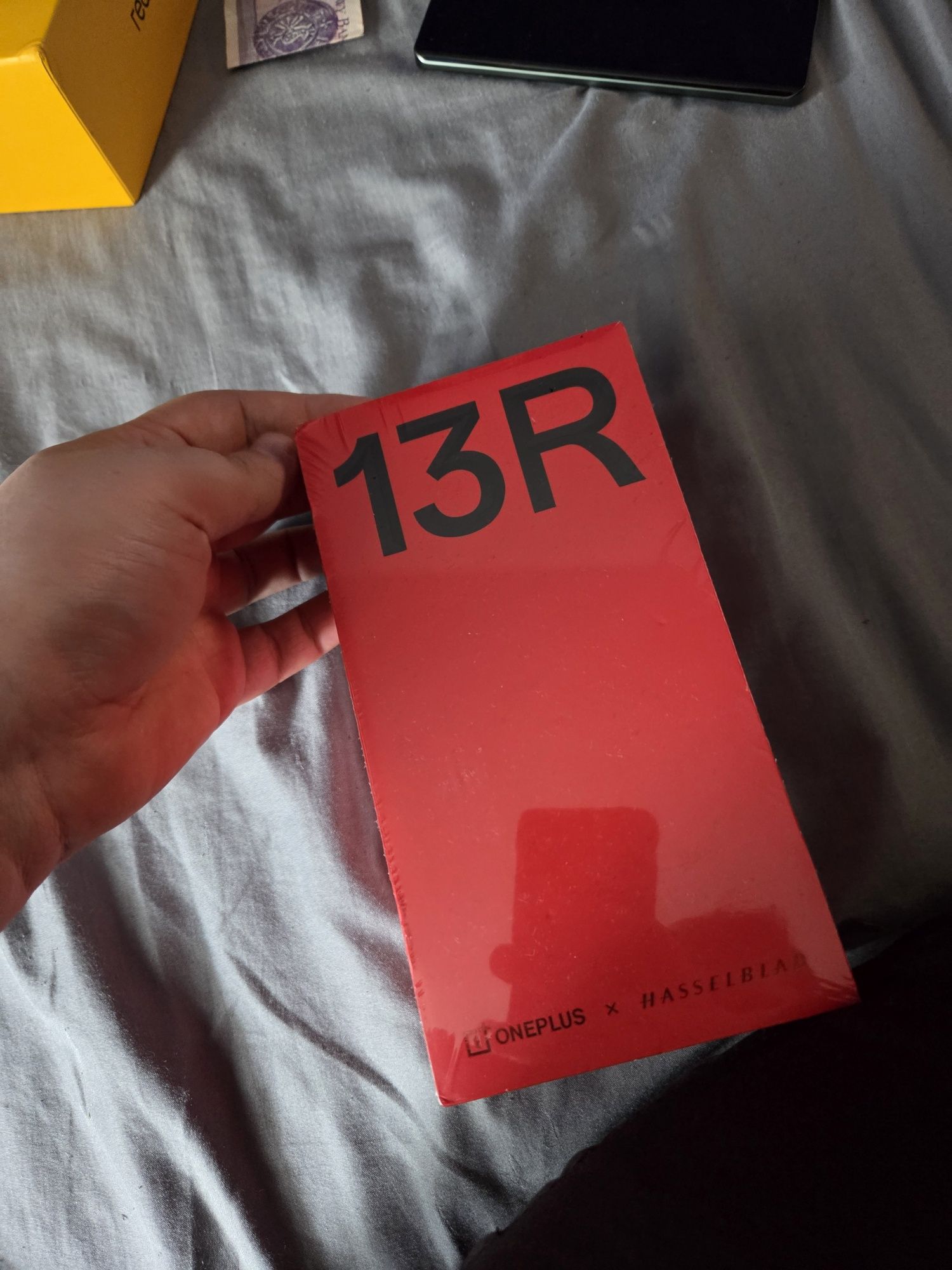 Oneplus 13r 12/256