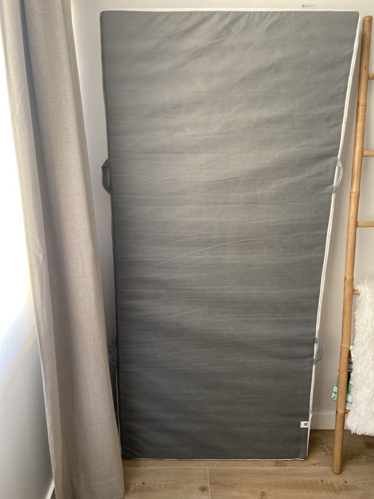 Vendo colchao e estrado 190x90