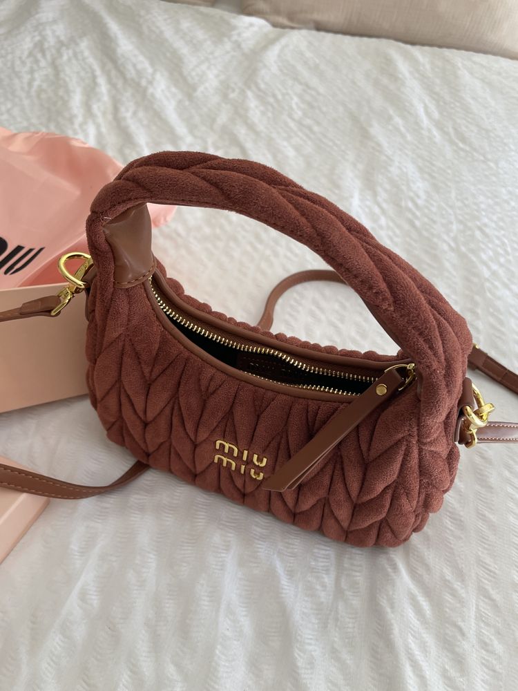 Mala MiuMiu Suede Castanha