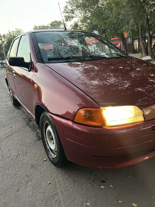 Fiat Punto на полном ходу