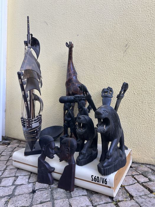 Venda várias esculturas Arte Africana Lote