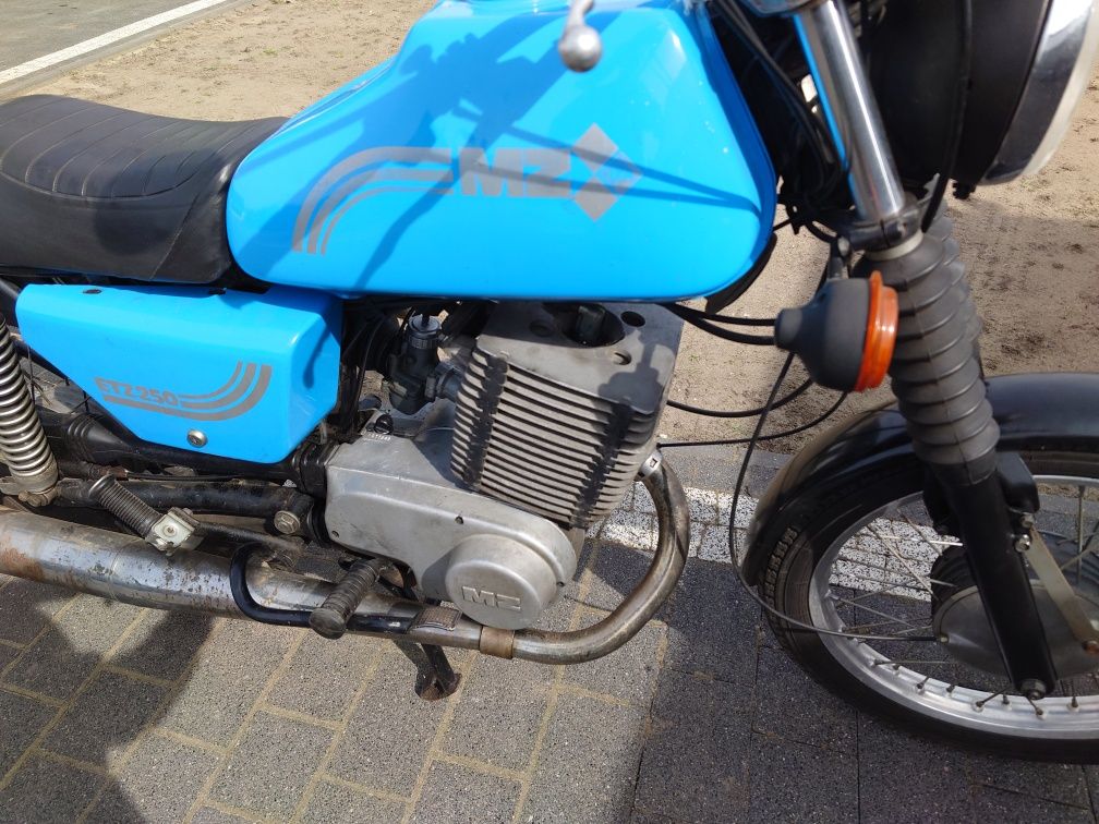 Motocykl MZ ETZ 250 w oryginale z dokumentacją