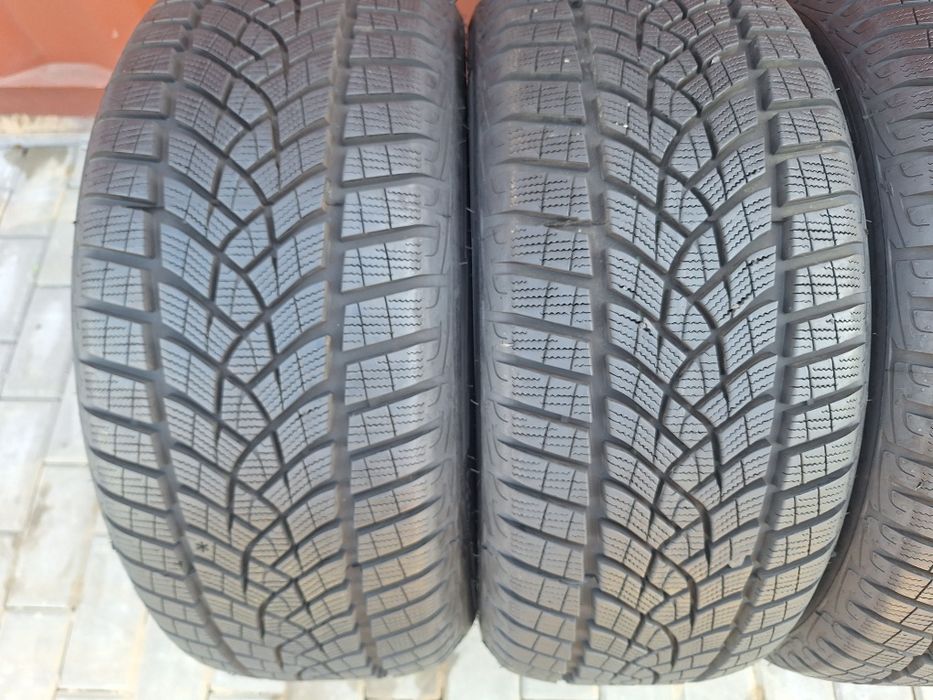 225/50/17 Goodyear Opony Zimowe 4szt 8mmQuatroSiedlce 2021R