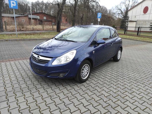 opel corsa D 2009