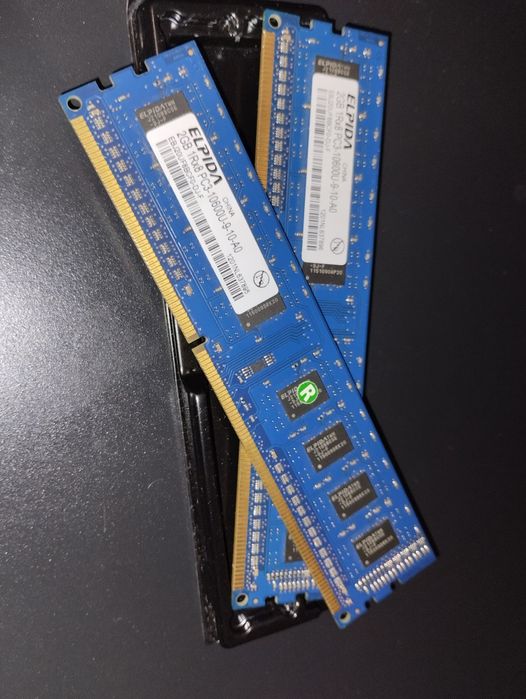 Оперативная память DDR3 4 Гб 2×2