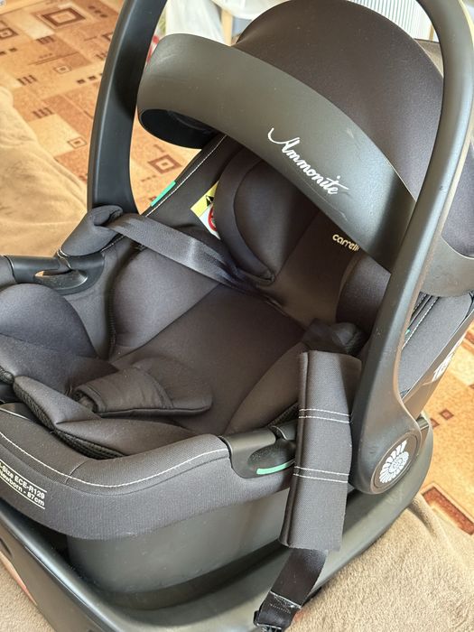 Дитяче автокрісло з базою carello ammonite