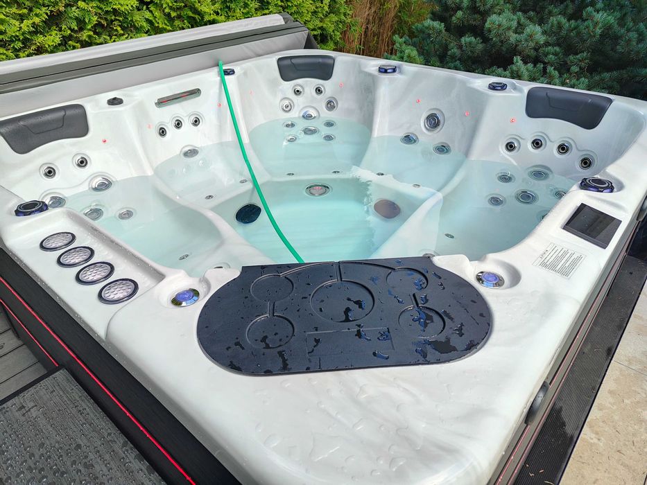 RATY 0% jacuzzi całoroczne Balboa , touch4 , wifi , bluetooth , transp