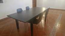 Mesa extensível + 4 cadeiras – Muito bom estado