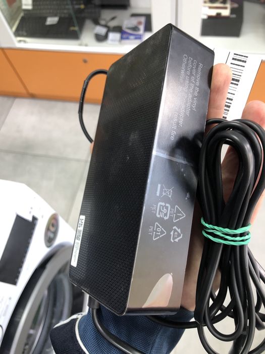 Samsung odyssey g7 32g75tqsi