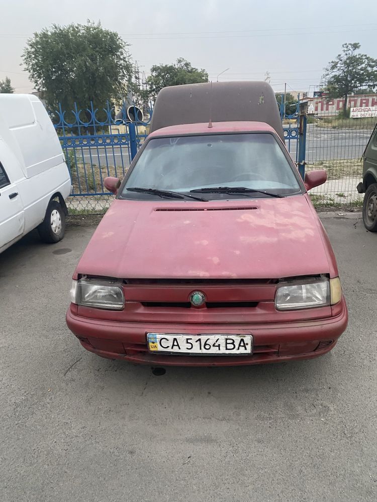 Шкода пікап в гарному стані