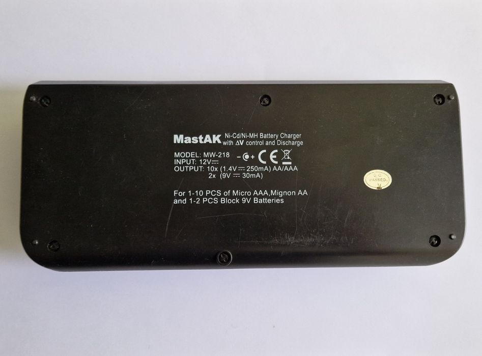 Зарядное MastAK MW-218
