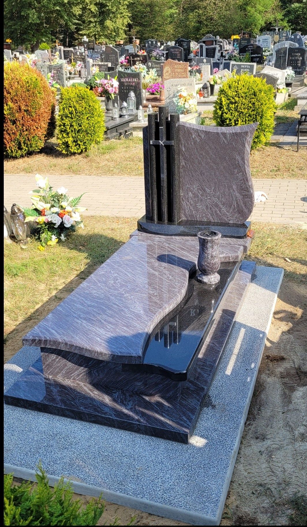 Nagrobki granitowe + Projekt T Flex Kamieniarz 3D!