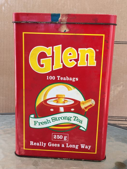 Lata antiga “Glen”