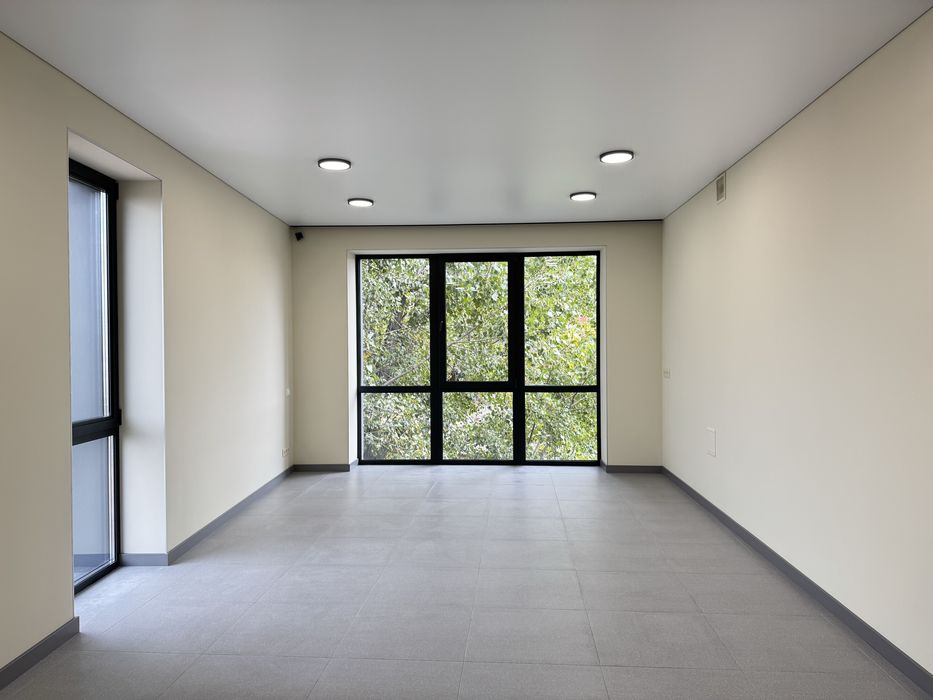 Офіс. ЖК Arthoff, Січових Стрільців 17