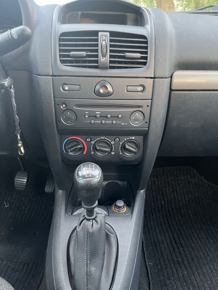Renault Clio 1.2i klima stan bdb