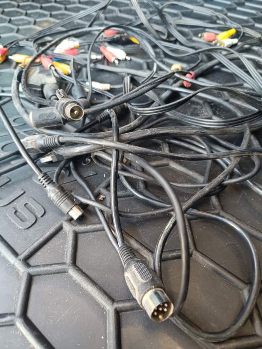 Тюльпан кабеля шнуры в ассортименте scart av