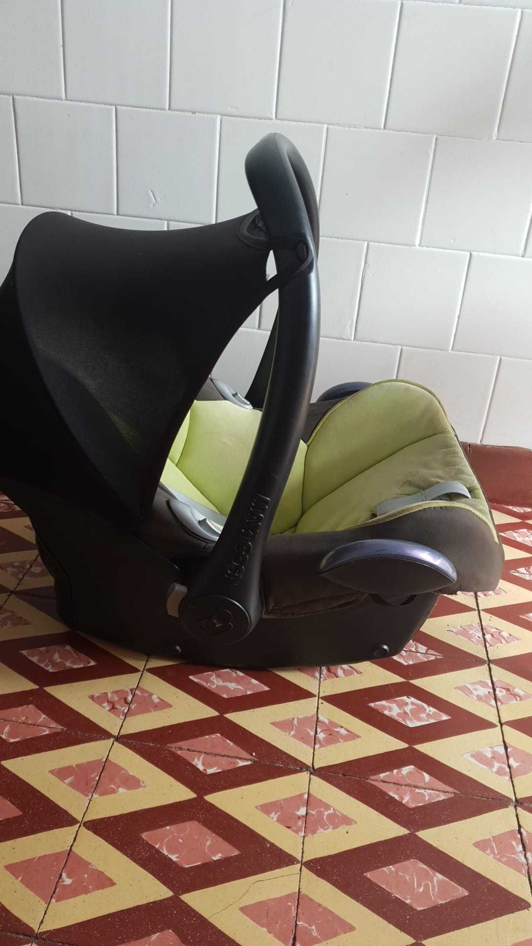 Vendo conjunto completo de carrinho para bebé, quinny