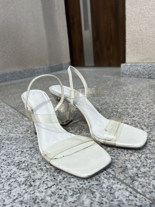 Transparentne przezroczyste szpilki sandałki Mango na wygodnym słupku