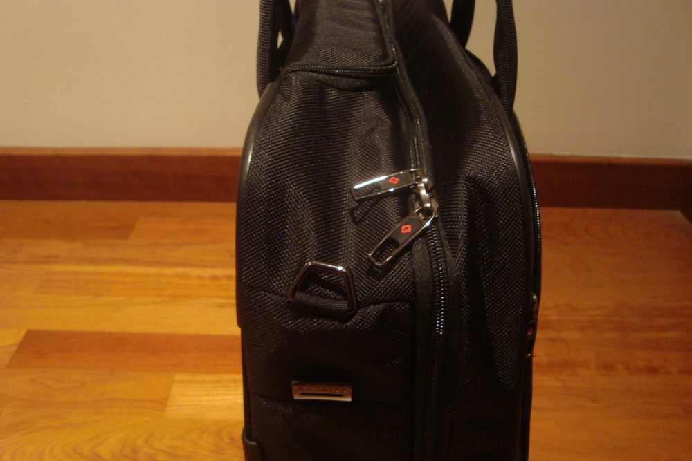 Samsonite TROLEY Pro-DLX4  -  nunca usado