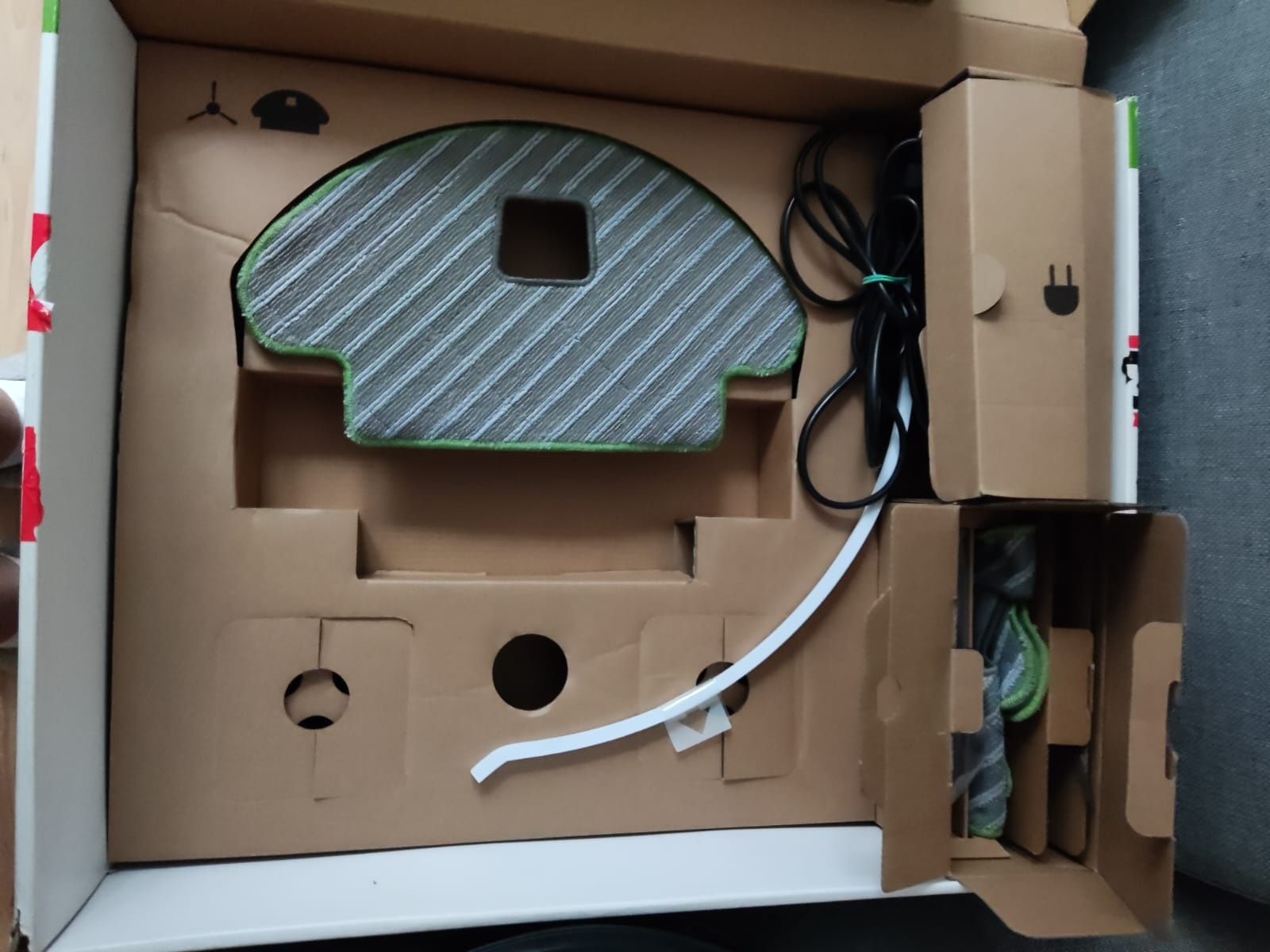 Robot sprzątający iRobot Roomba Combo z funkcją mopa