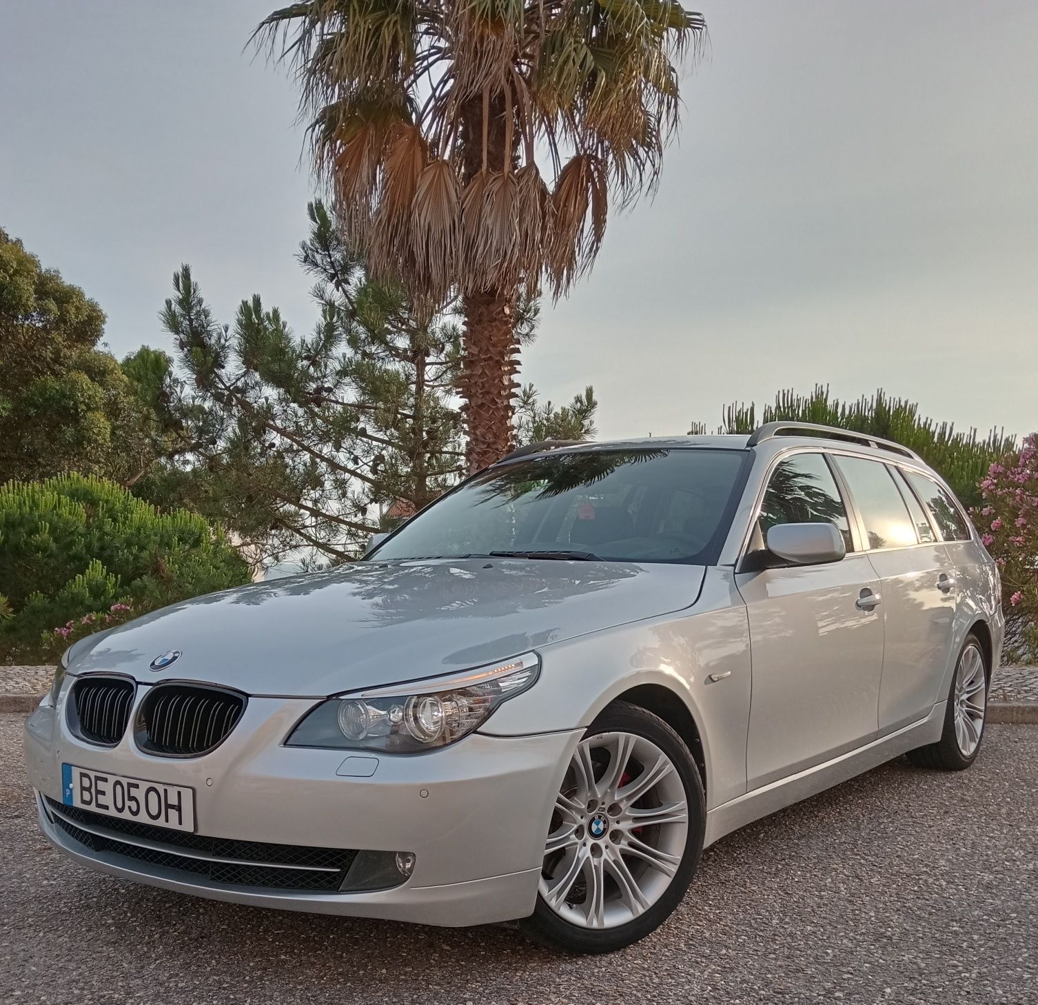 BMW e61LCI 520d 185mil km