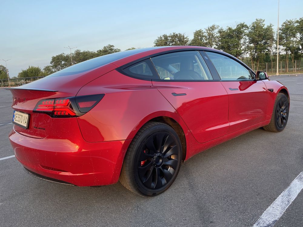 Tesla Model 3 Long Range AWD| FSD| Рестайлинг| 82 кВт| 2021
