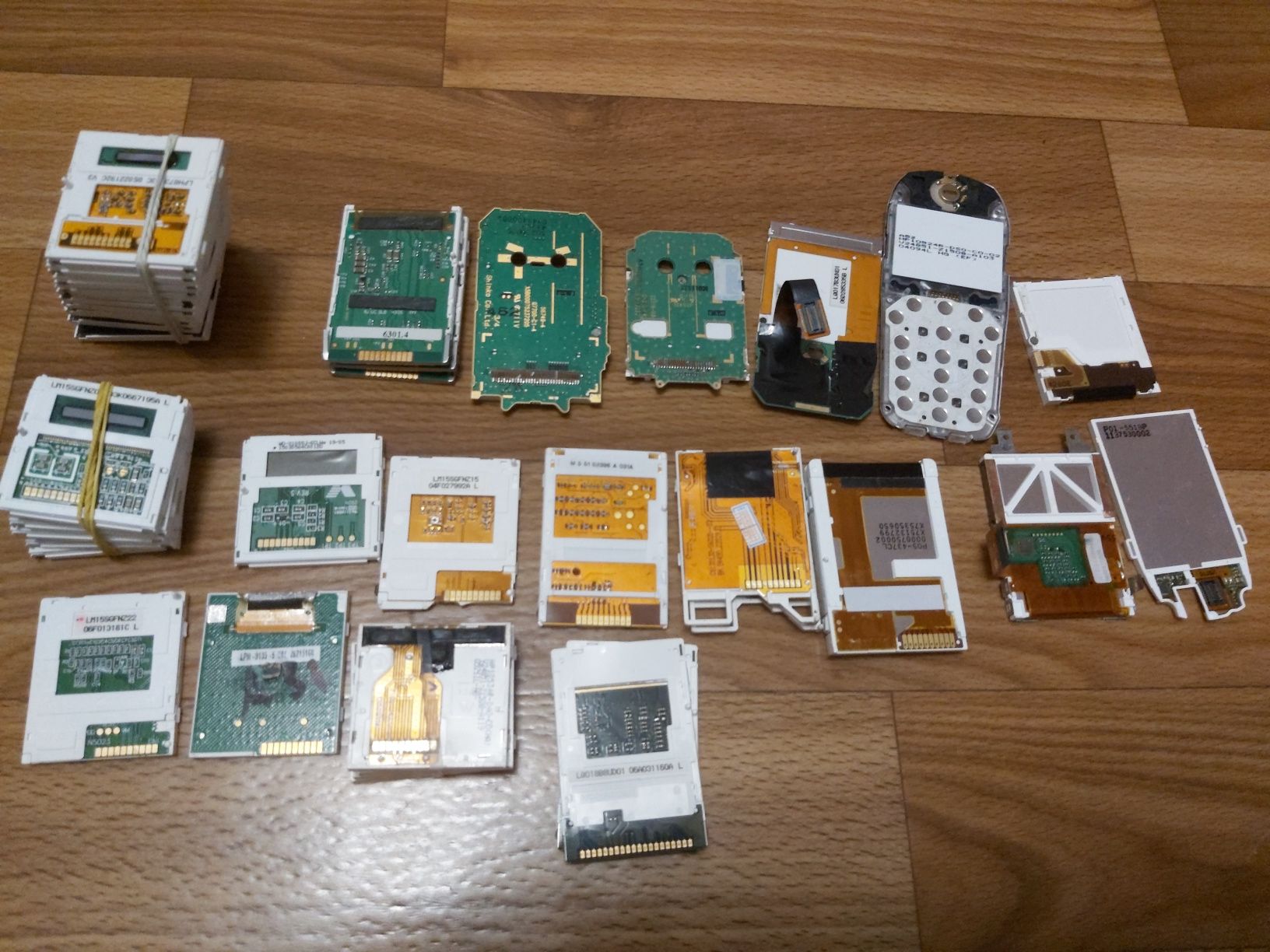 Лот Дисплей Samsung,Sony Ericsson,LG,fly,Siemens,Motorola,Nokia ОПИСІ