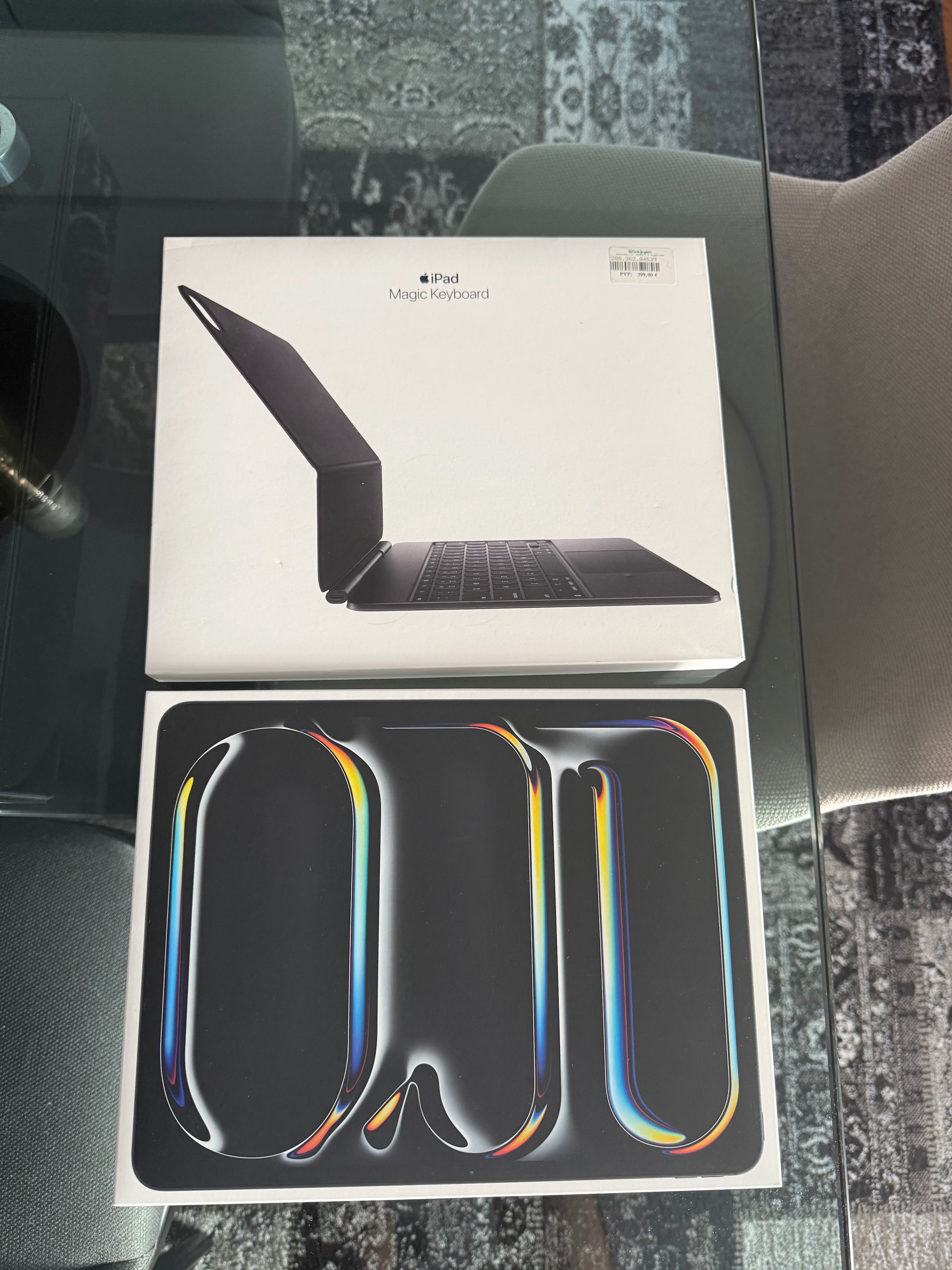 IPad Pro 13” M4 256Gb WiFi +  Magic Keyboard