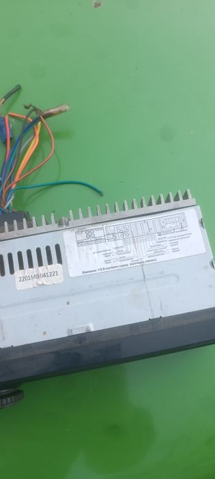 Продам две магнитолы