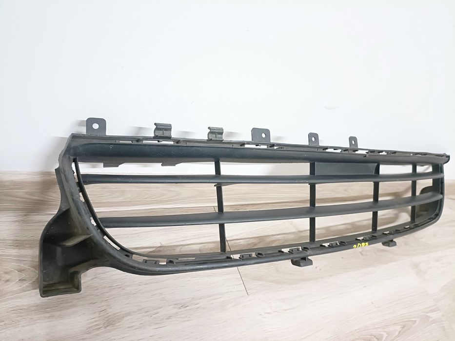 Porsche Panamera 970 Lift Środkowa kratka zderzaka