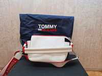 Tommy Hilfiger torebka 
IJEANS