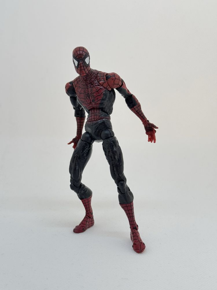 Hasbro Marvel Legends Spider-Man Mcfarlane 2008