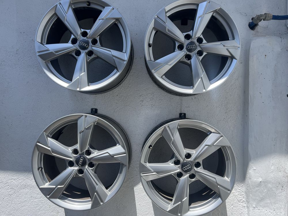 Jantes Originais Audi 18 5x112