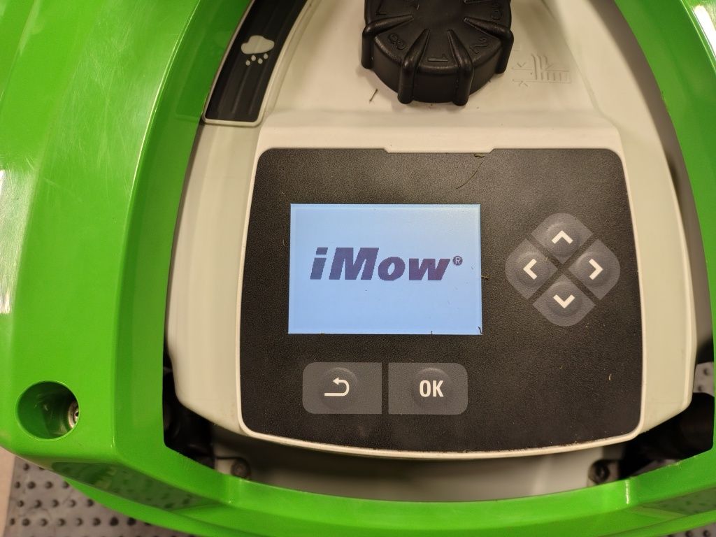 Robot koszacy Viking iMow MI422
