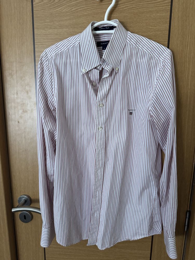 Camisa gant  em perfeito estado
