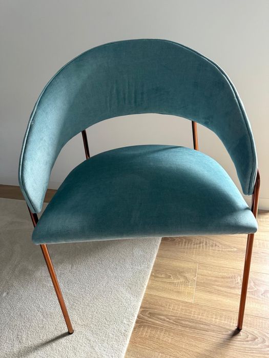 Cadeiras de sala e de balcao