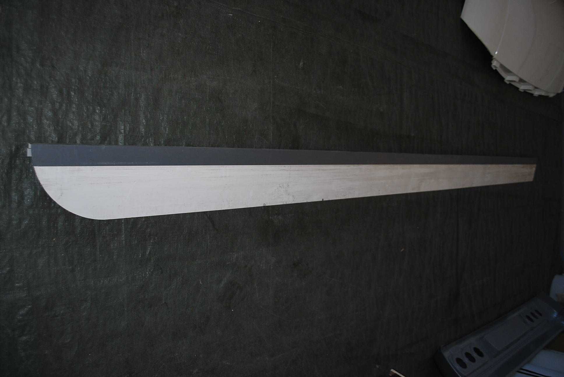 Dolna listwa/owiewka  421cm do kempingu/kampera