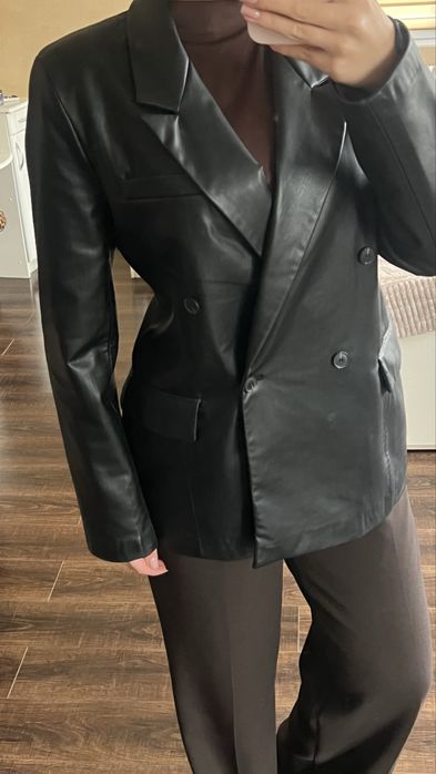 Пиджак    ZARA.