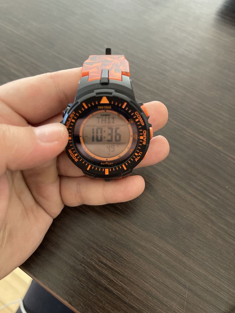 Мужские часы CASIO pro trek prg-300cm-4er