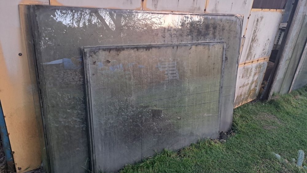 Szyby hartowane gr.9mm