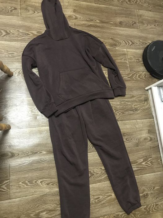 Продам спортивний костюм